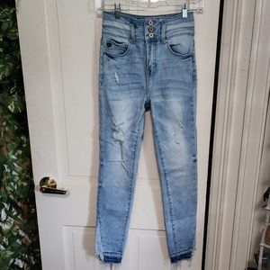 Kancan Highrise Light Distressed Washed Jeans